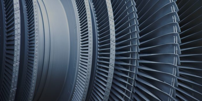 Kühlbohrungen in Triebwerkskomponenten werden erodiert